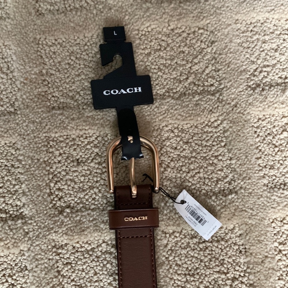 Bought wrong size on final sale unable to return.  Never worn.